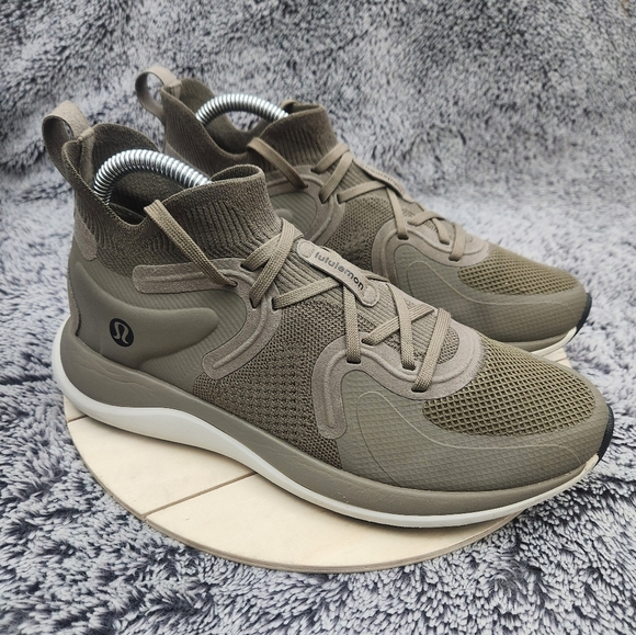 Lululemon Chargefeel 2 Mid Workout Shoe Nomad Black Bone Women's Size 8.5 - Picture 1 of 9